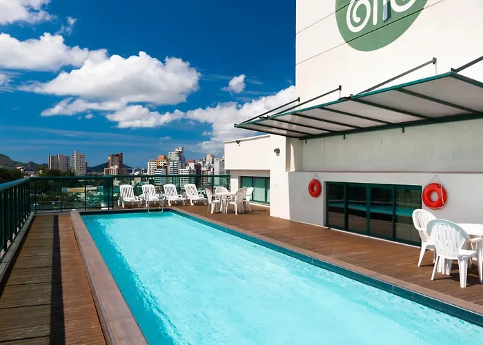 Bourbon Vitoria Hotel